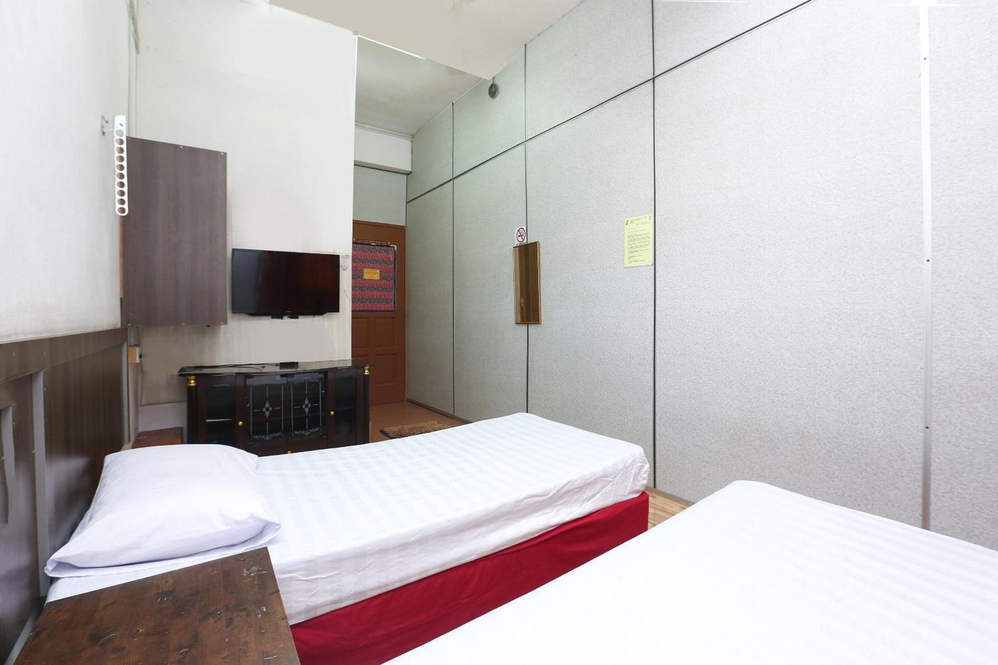 Oyo 89755 D&D Budget Inn Kota Bharu Extérieur photo
