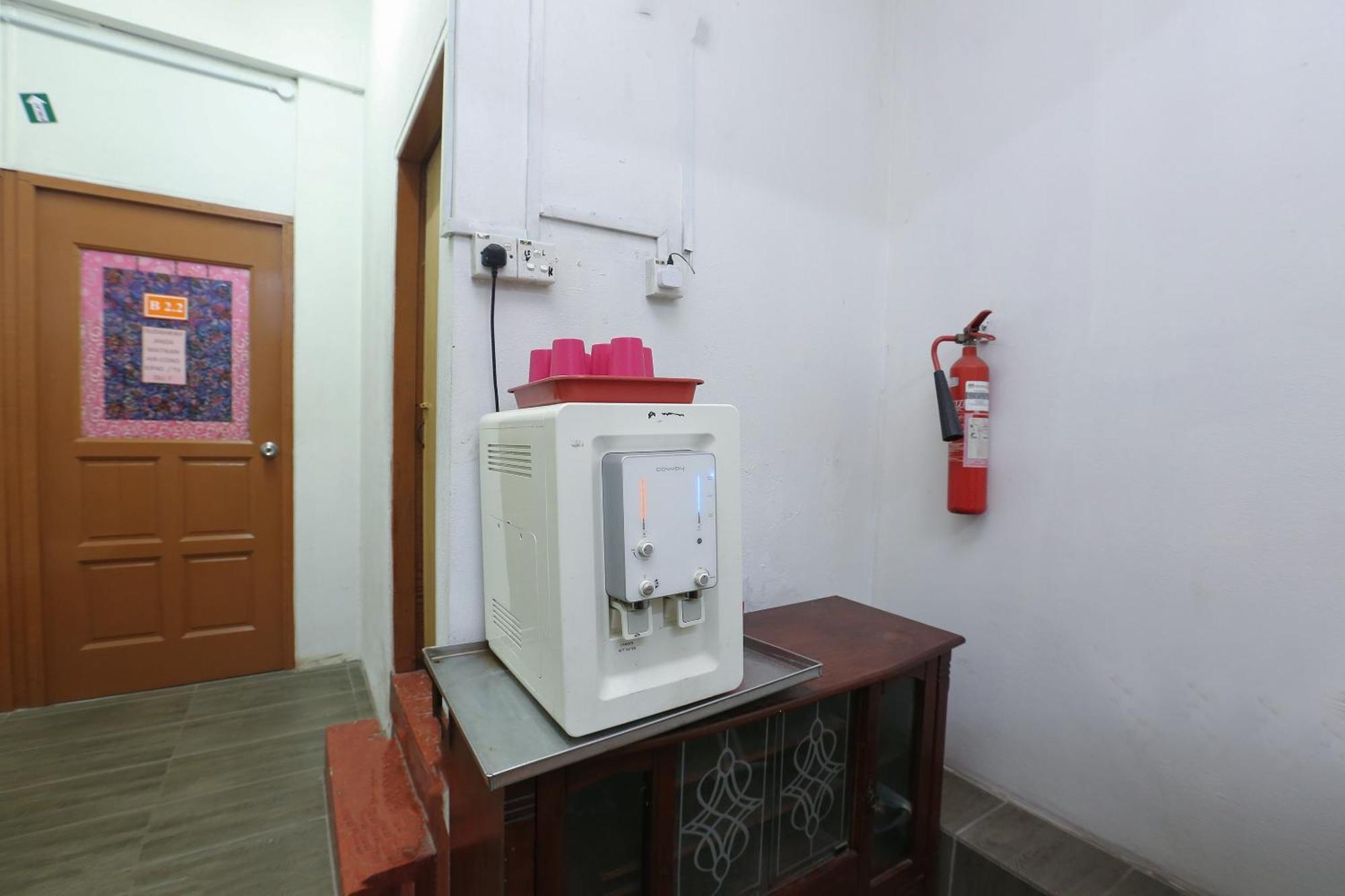 Oyo 89755 D&D Budget Inn Kota Bharu Extérieur photo