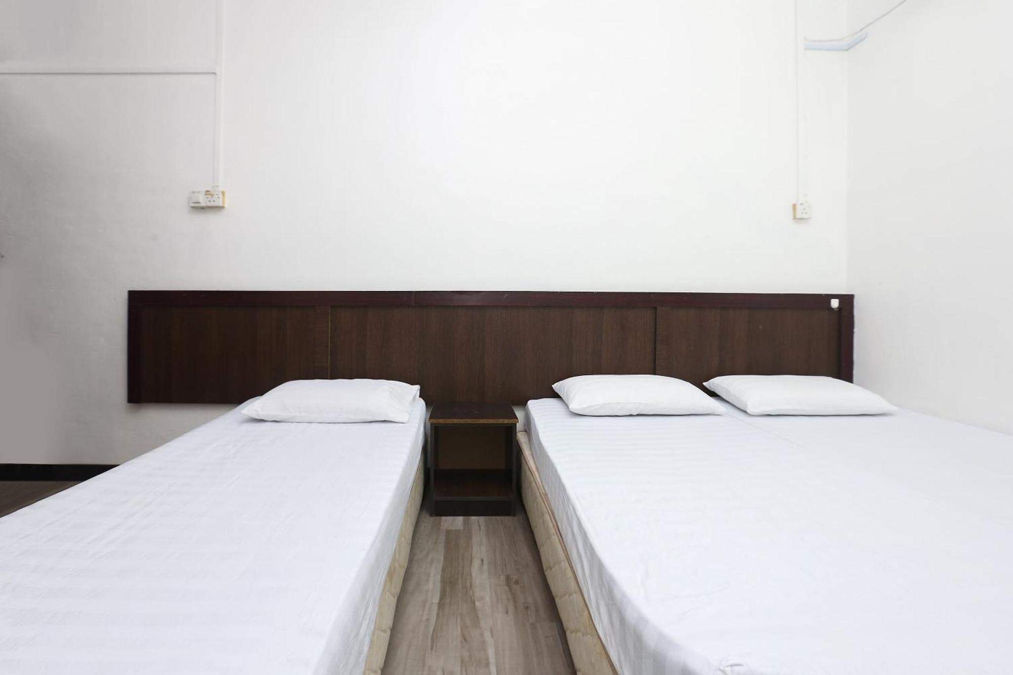 Oyo 89755 D&D Budget Inn Kota Bharu Extérieur photo