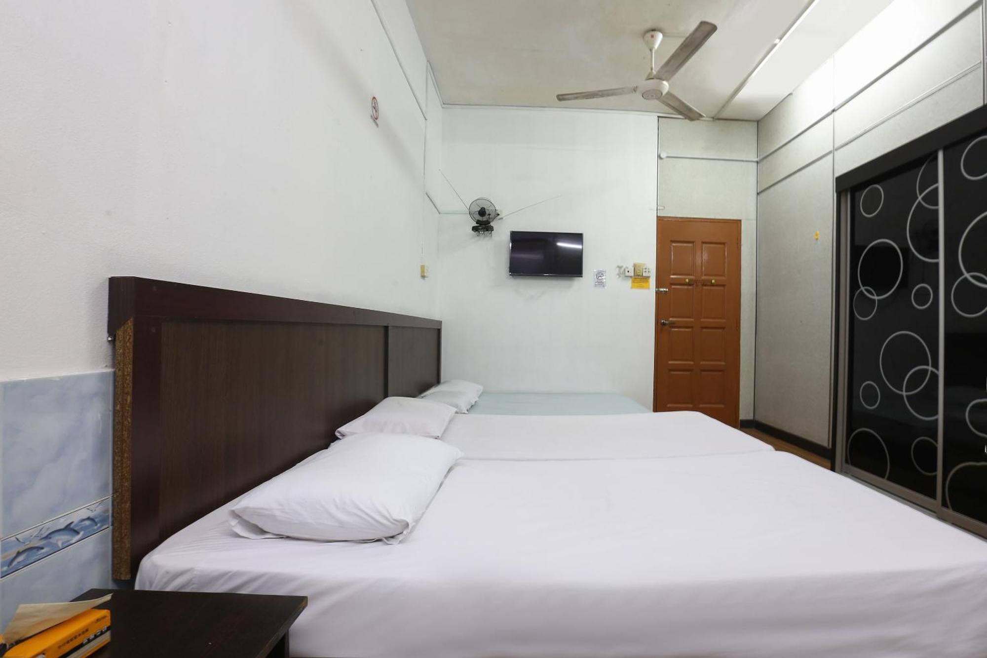 Oyo 89755 D&D Budget Inn Kota Bharu Extérieur photo