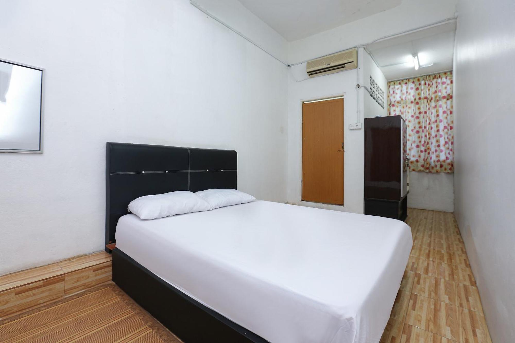 Oyo 89755 D&D Budget Inn Kota Bharu Extérieur photo