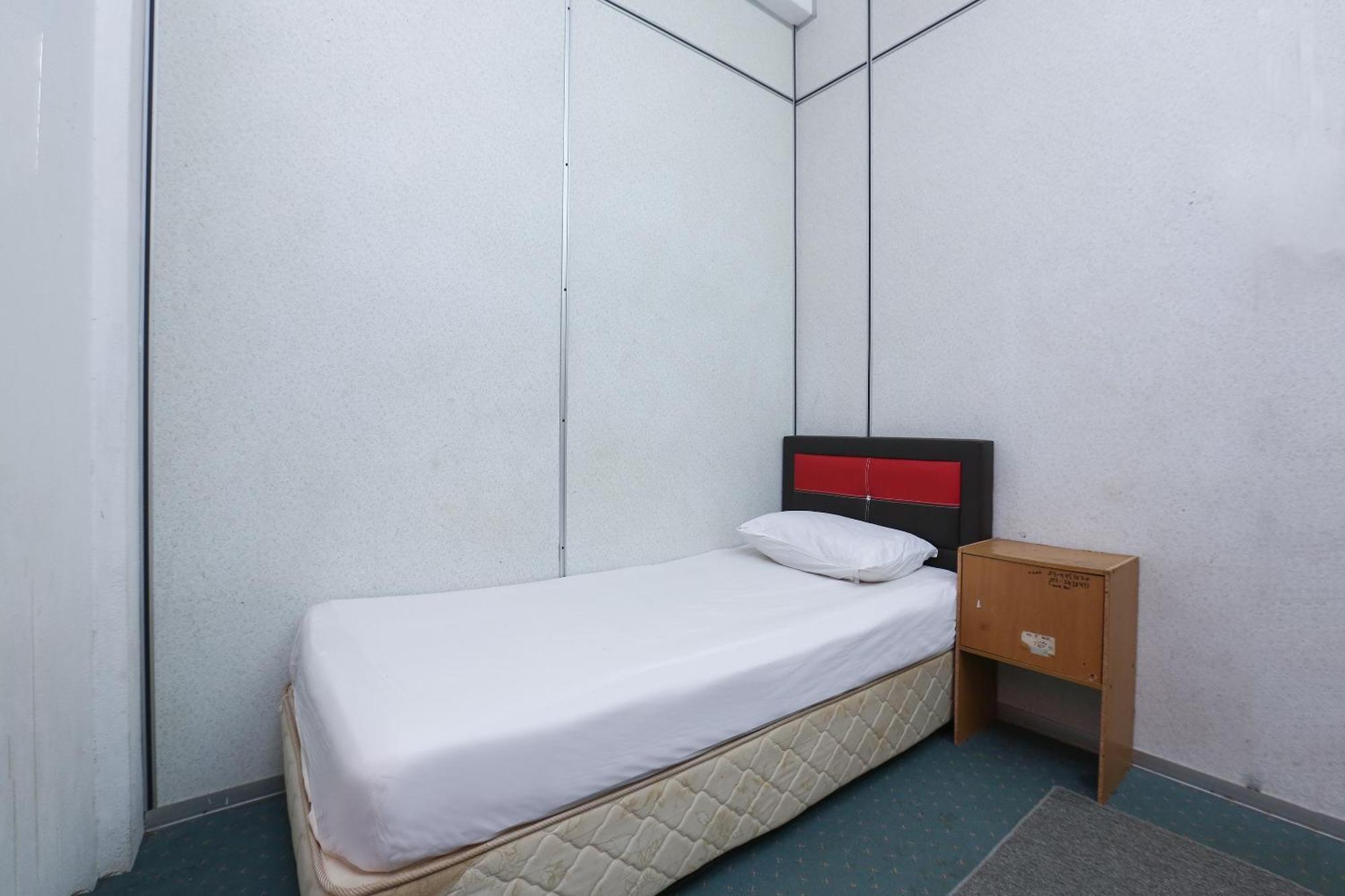 Oyo 89755 D&D Budget Inn Kota Bharu Extérieur photo