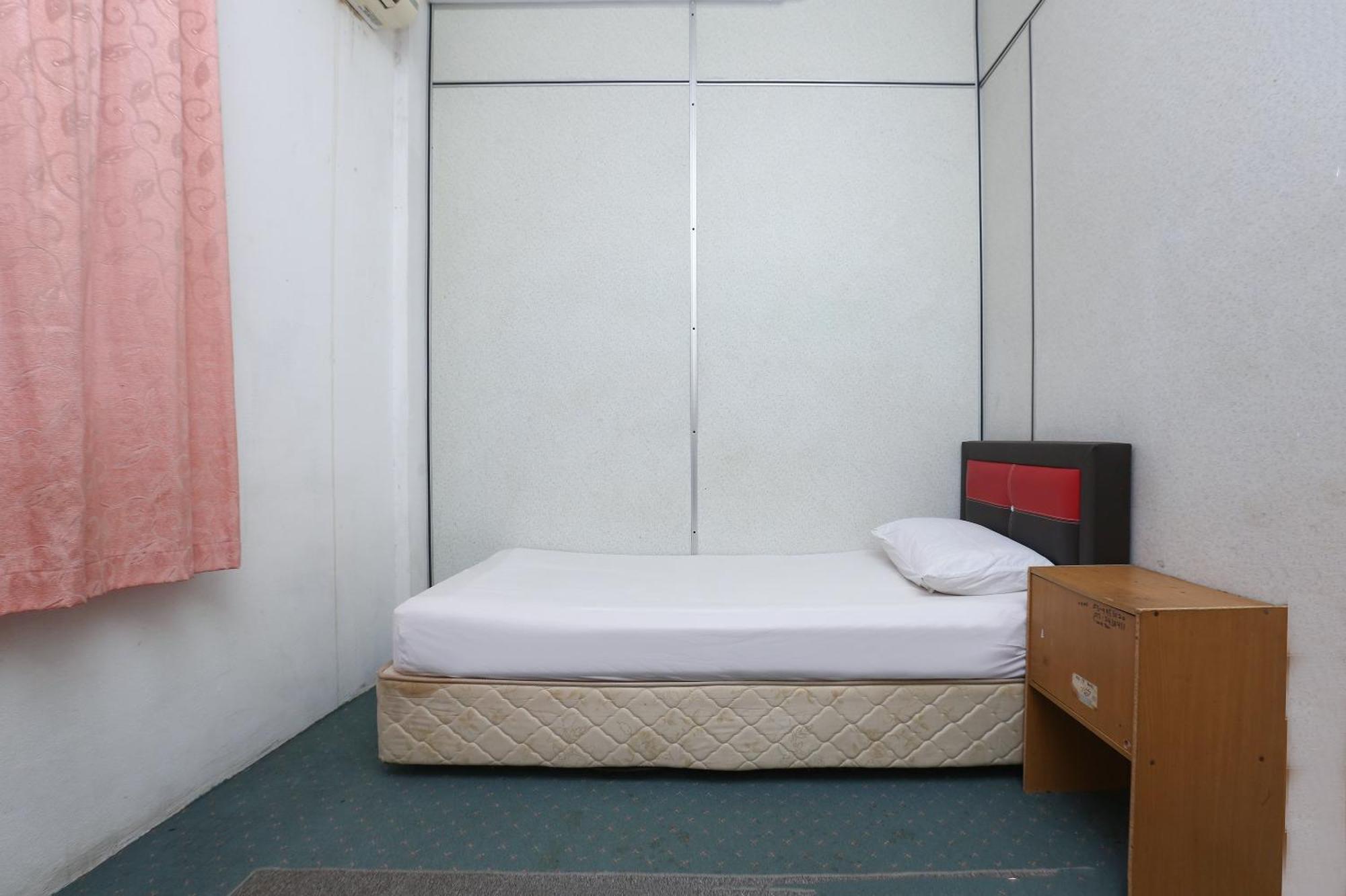 Oyo 89755 D&D Budget Inn Kota Bharu Extérieur photo