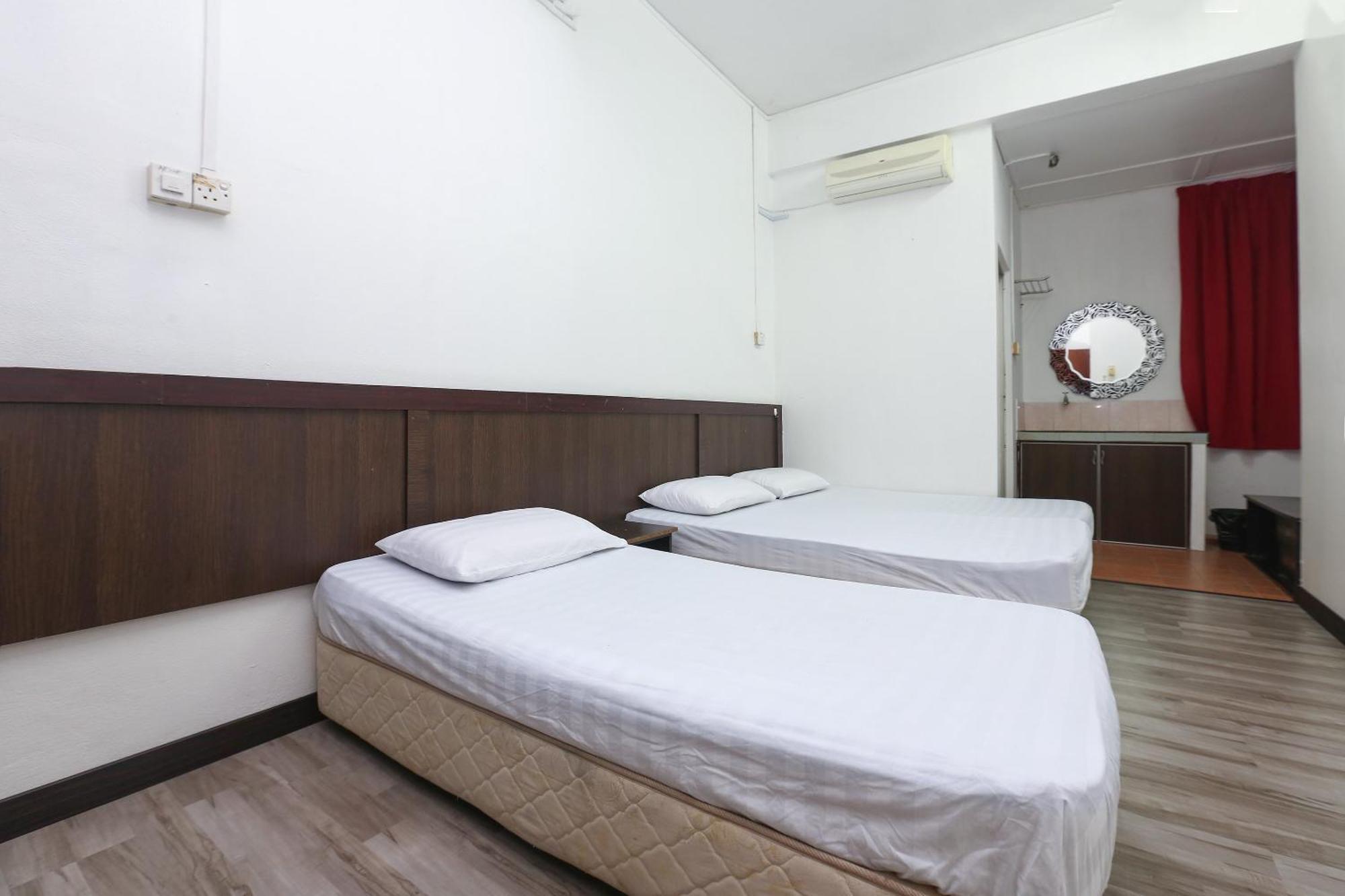 Oyo 89755 D&D Budget Inn Kota Bharu Extérieur photo