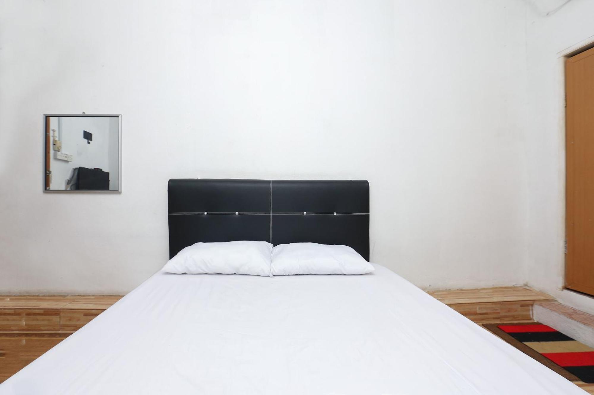 Oyo 89755 D&D Budget Inn Kota Bharu Extérieur photo